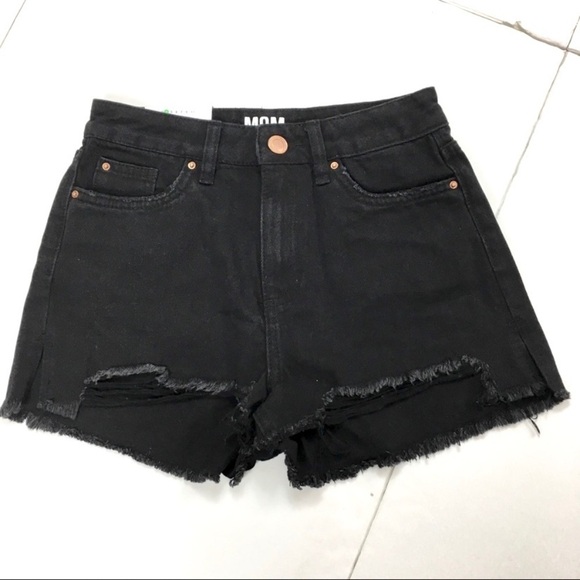 Urban Planet High Rise Mom Denim Shorts New Black - Picture 2 of 5